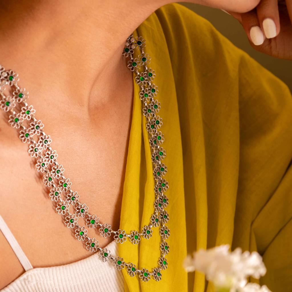 Tattva Carved Flower Two Layered Green Necklace : SN203039
