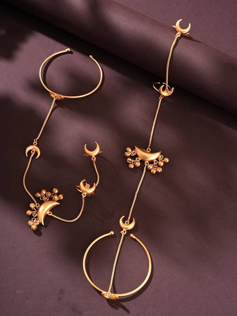 Set Of 2 Gold Plated Chand Ghungroo Single Line Minimal Statement Hathphool : SJHP3006
