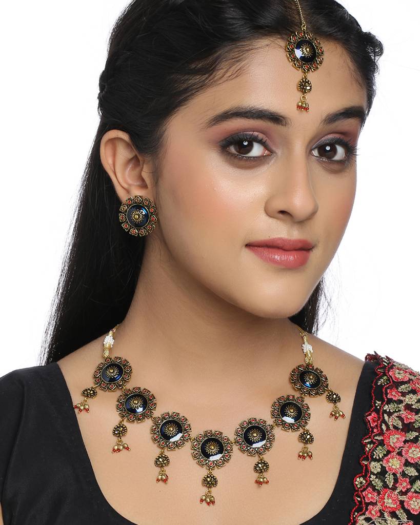 Arabian Nights Antique Gold Round Brass Jewellery Set : 8905124423945