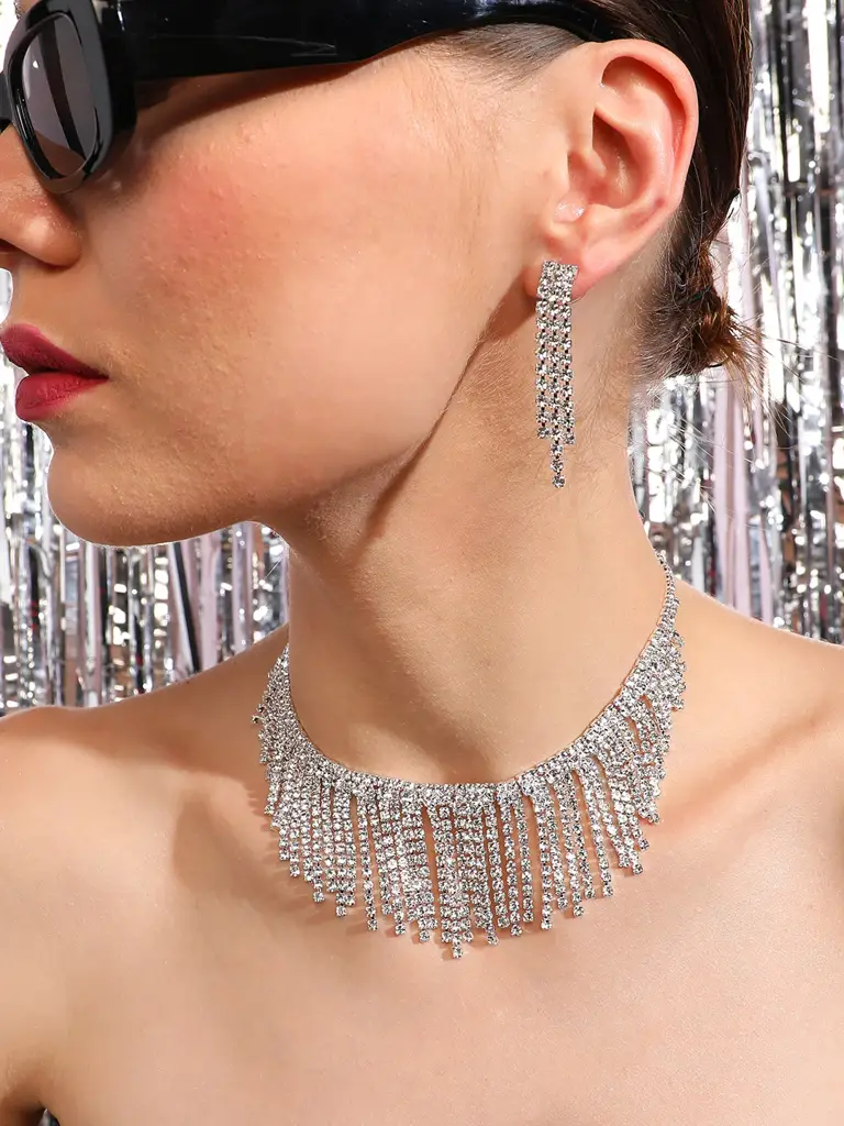 Zoya-Silver Plated Designer Party Necklace And Earring Set For Women : SOHNCK3478