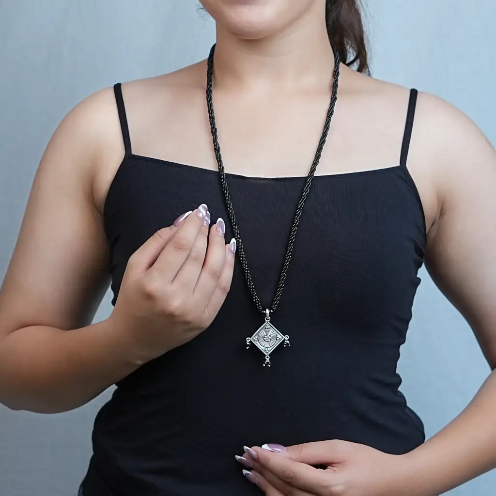 Oxidised Silver Diamond Filigree Mangalsutra : 94400919