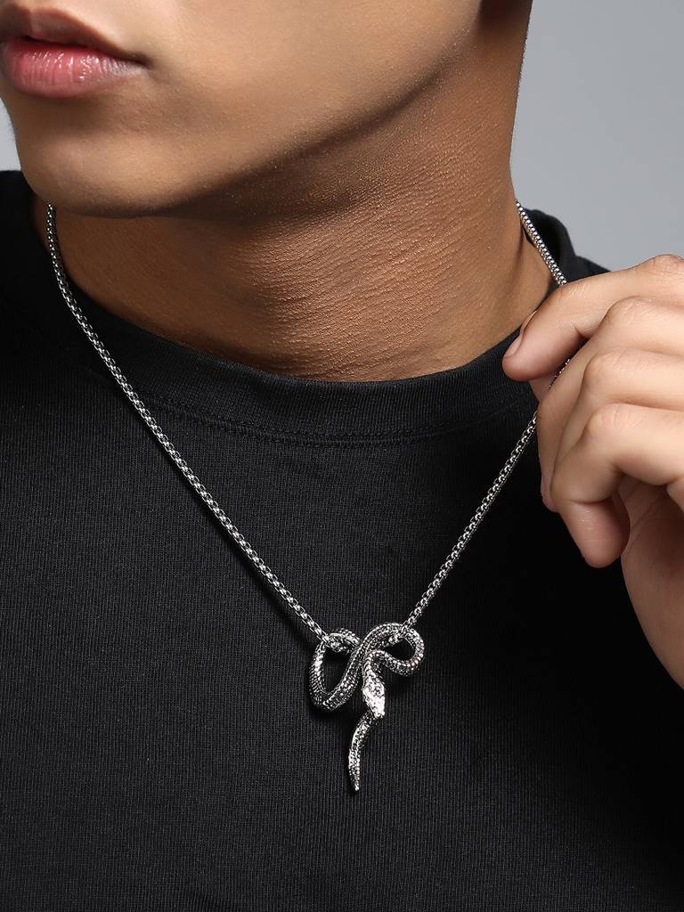 Men'S The Serpent Pendant Necklace - Metallic Silver : FAPD1159