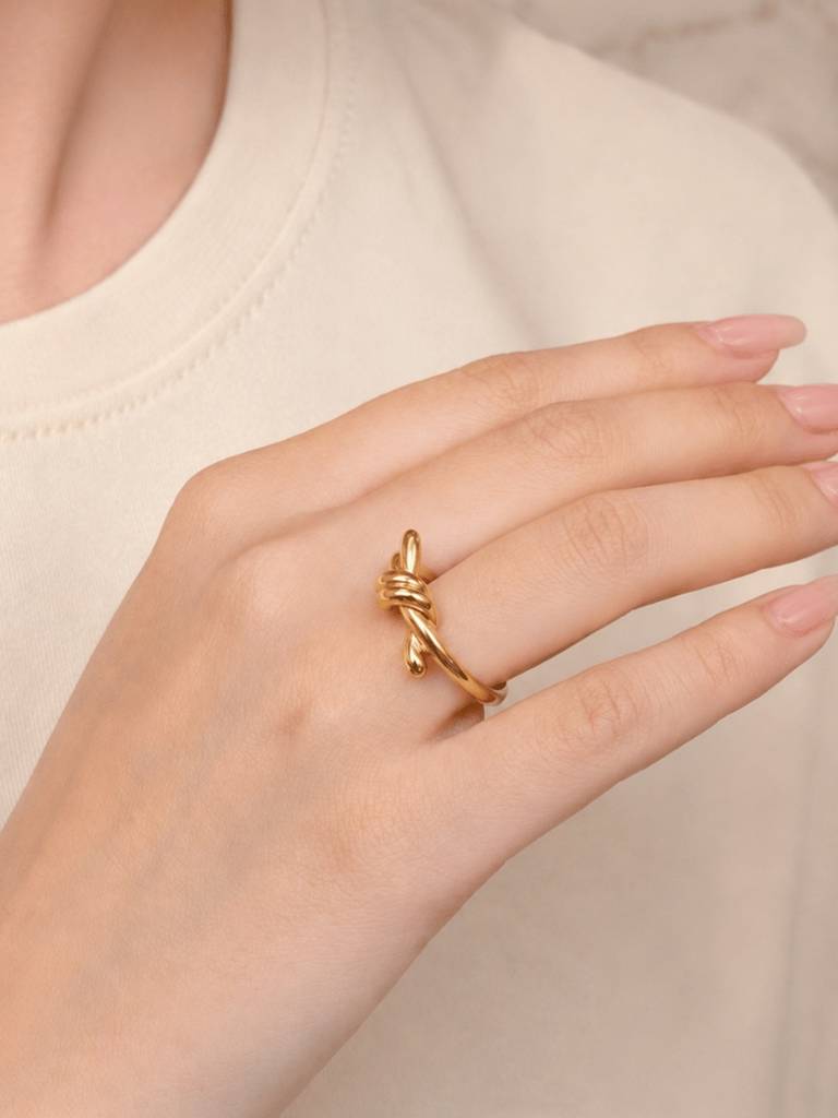 18K Gold Plated Stainless Steel Waterproof & Anti-Tarnish Golden Thorn Ring : R104ASSS7G