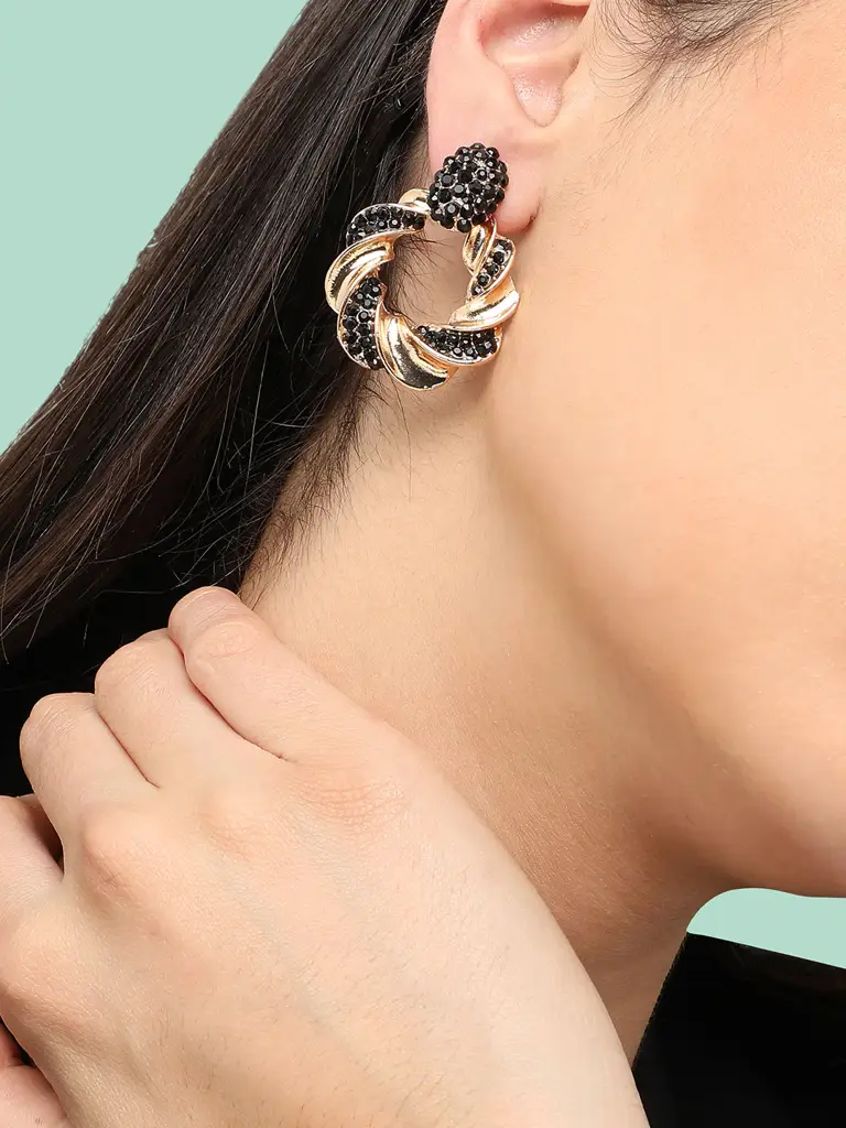Shanelle-Silver Plated Designer Stone Party Drop Earring For Women : SOHEAR4809