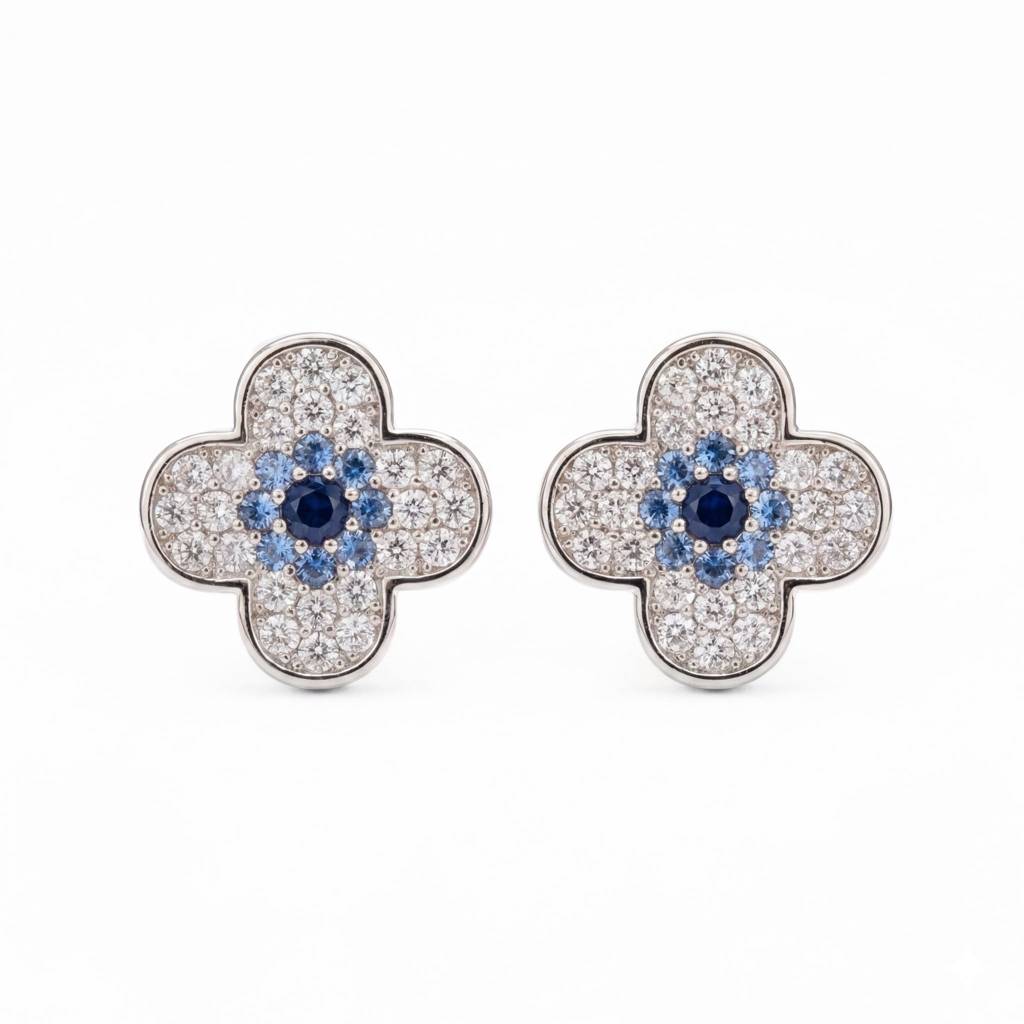 Crystal Clover Stud : E494