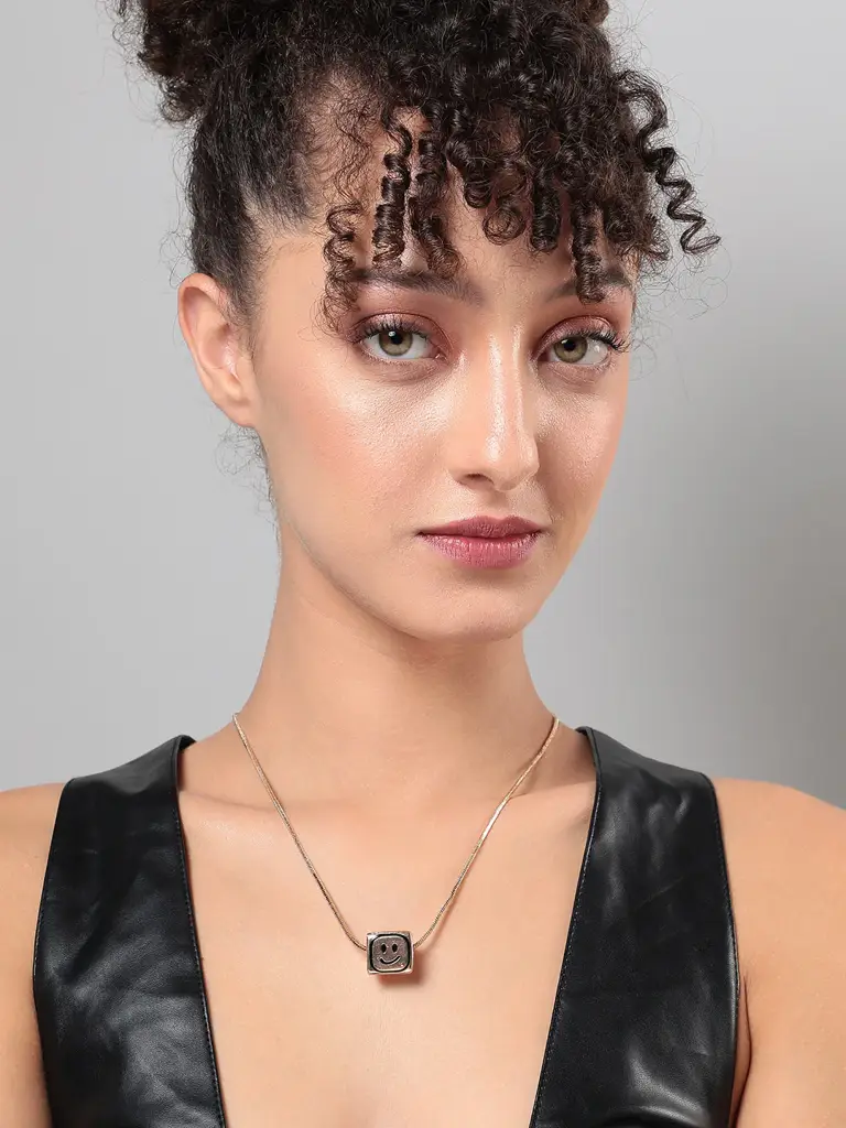 Shalene-Women'S Smile Collar Necklace : SOHINC8665