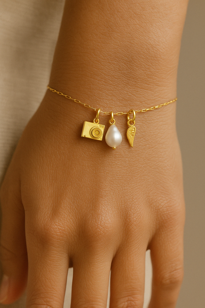 Camera Charm : Charms2025-6