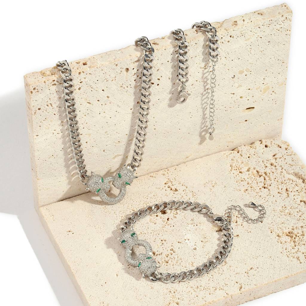Aria Bracelet And Necklace Combo : BN2C3273D