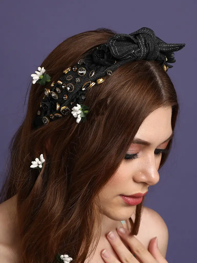 Malika-Intricate Halo Bands : SOHIBD9582