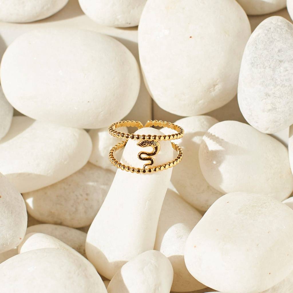 Cobra Coil Ring : RS12692-18