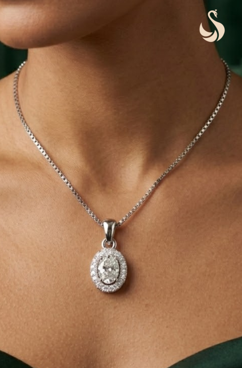 Oval Halo Pendant : SIY-OVA-080