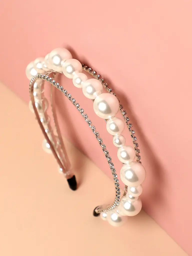 Oni-Chic Sparkle: Sohi'S Embellished Hairband : SOHIBD9546