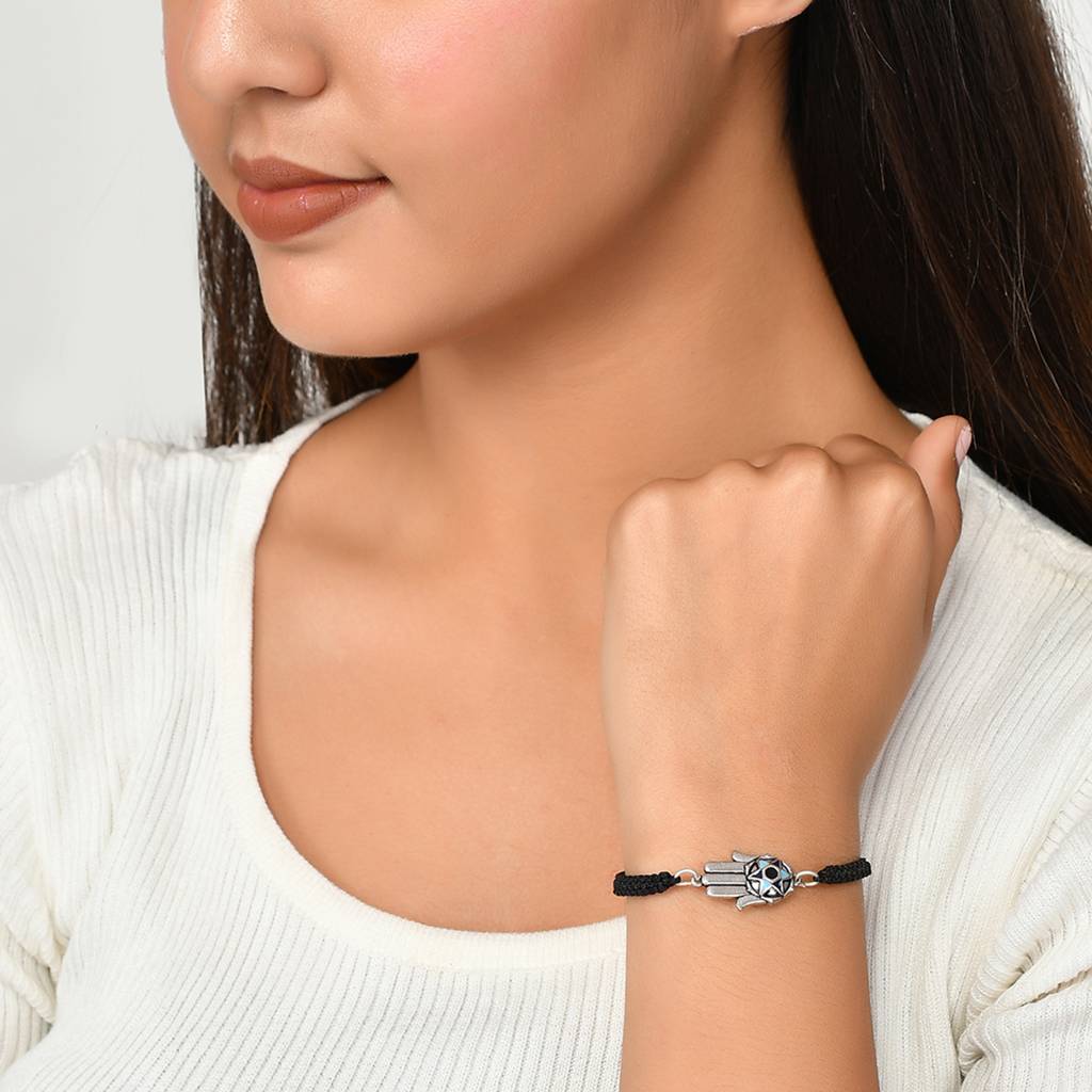 Evil Eye Black Hamsa Design Bracelet : 8905124479423