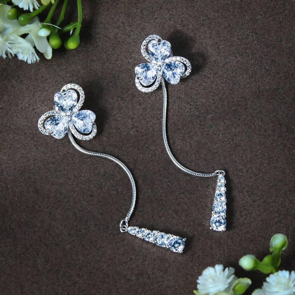 925 Sterling Floral Earrings : TRETL0044Silver