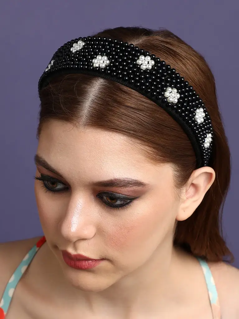 Naina-Pearlescent Hair Wraps : SOHIBD9593