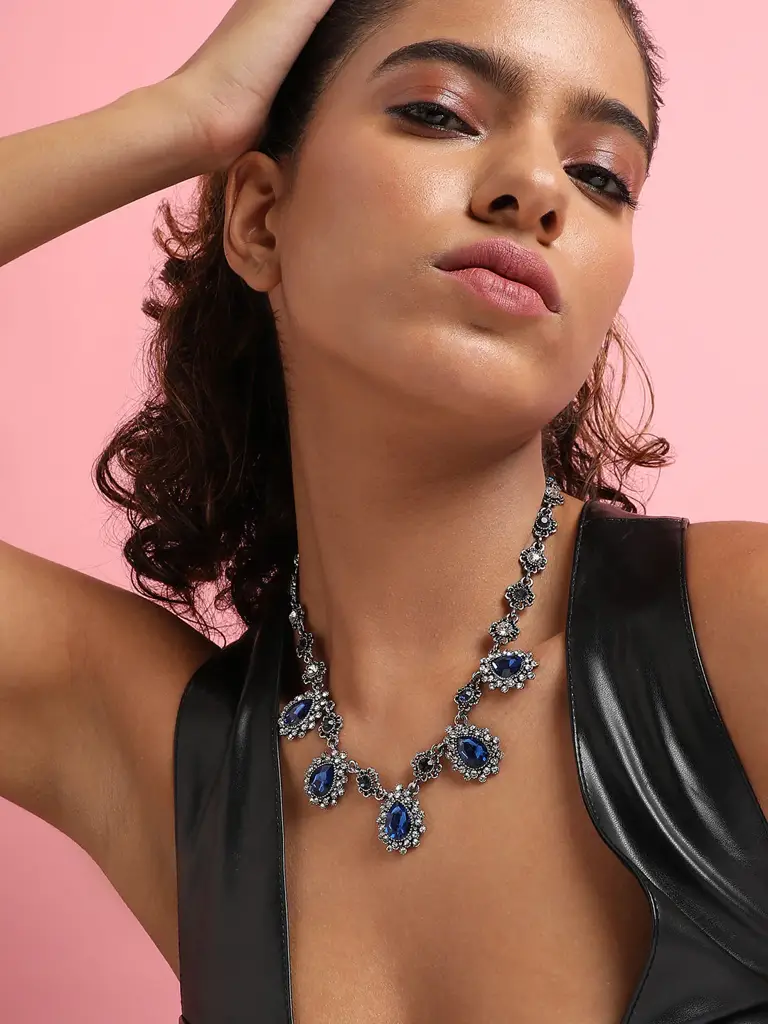 Adara-Sohi Artificial Stones Silver Plated Oxidised Necklace : SOHINC8721