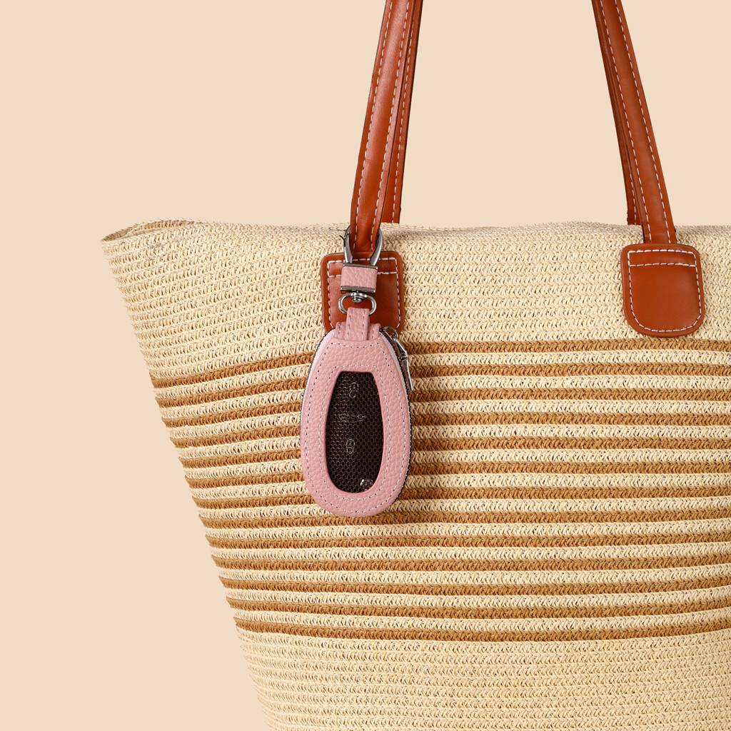 Universal Key Holder Bag Charm : C-BG-0094-PK