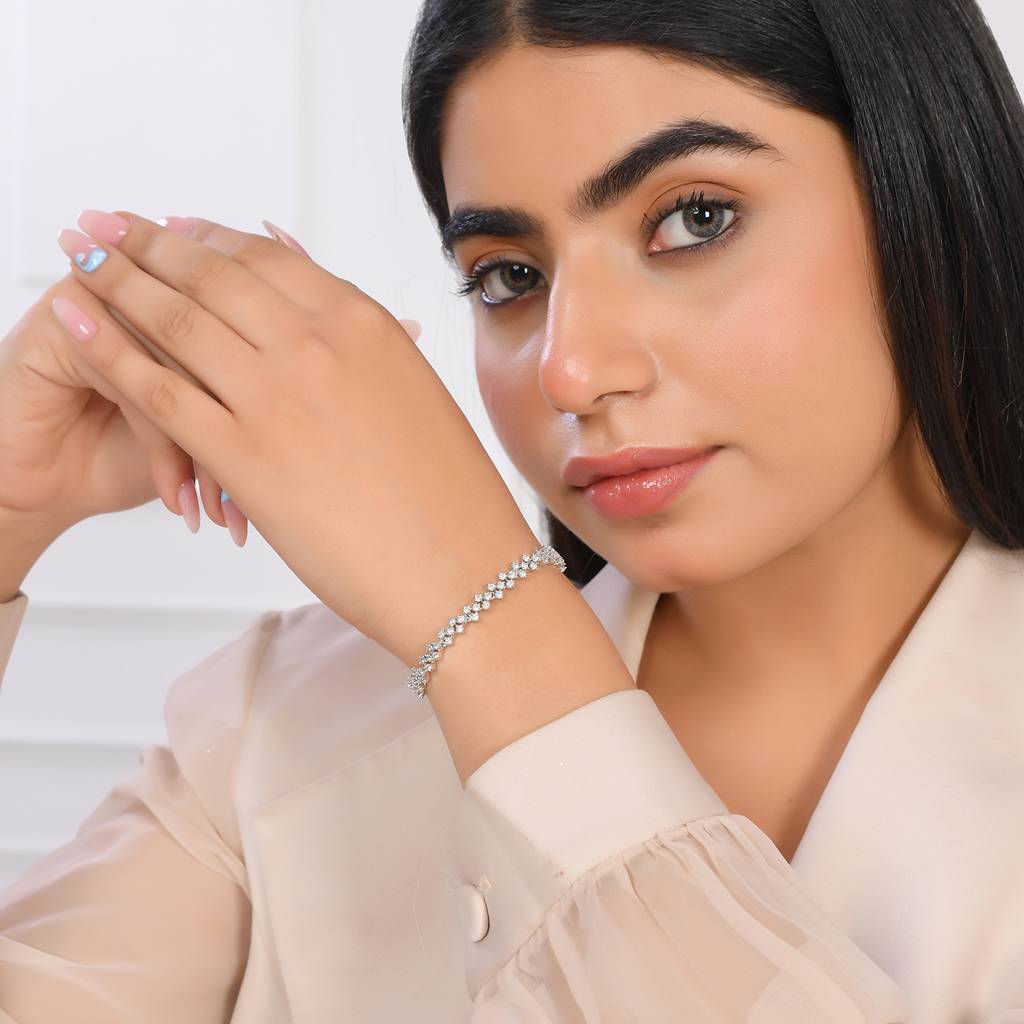 Sparkling Elegance Diamond Cut Cz Chain Bracelet : 8905124529425