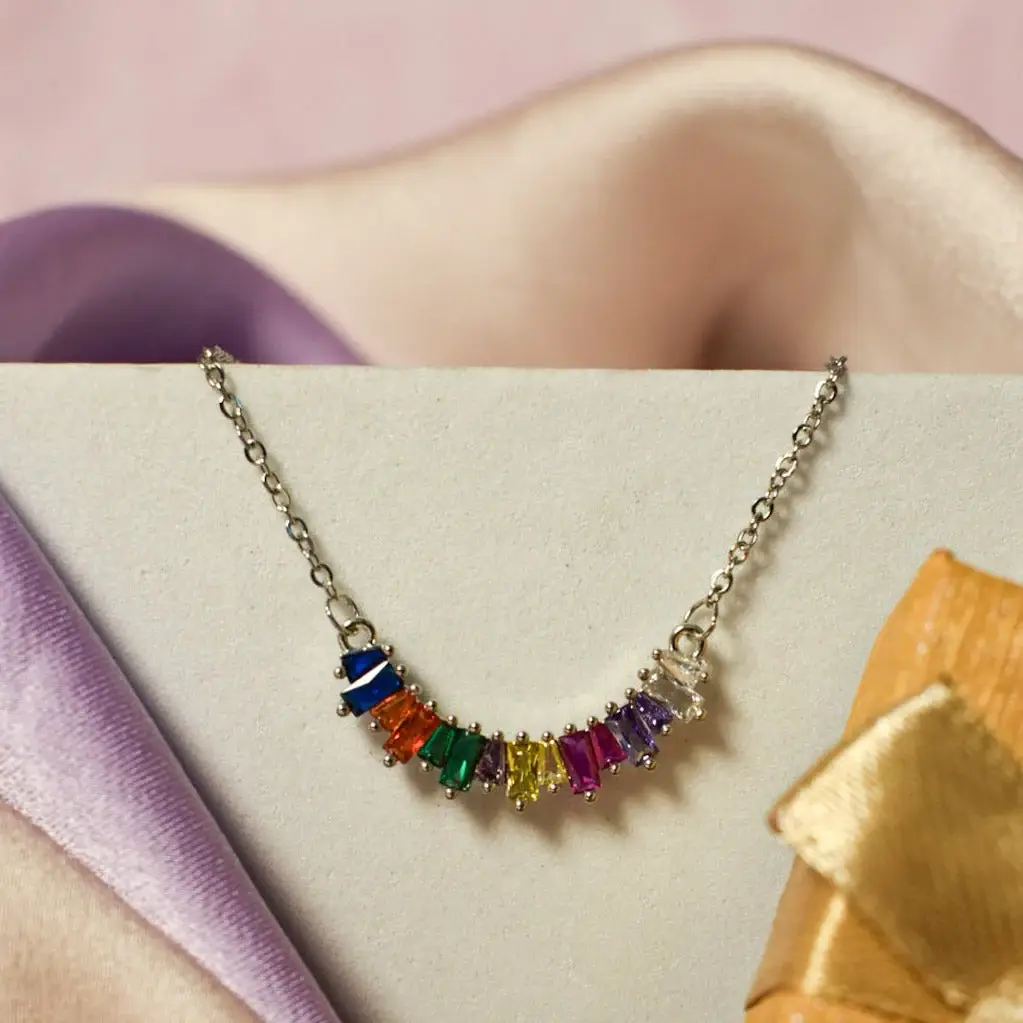 Gemstone Crescent Necklace : NS11712