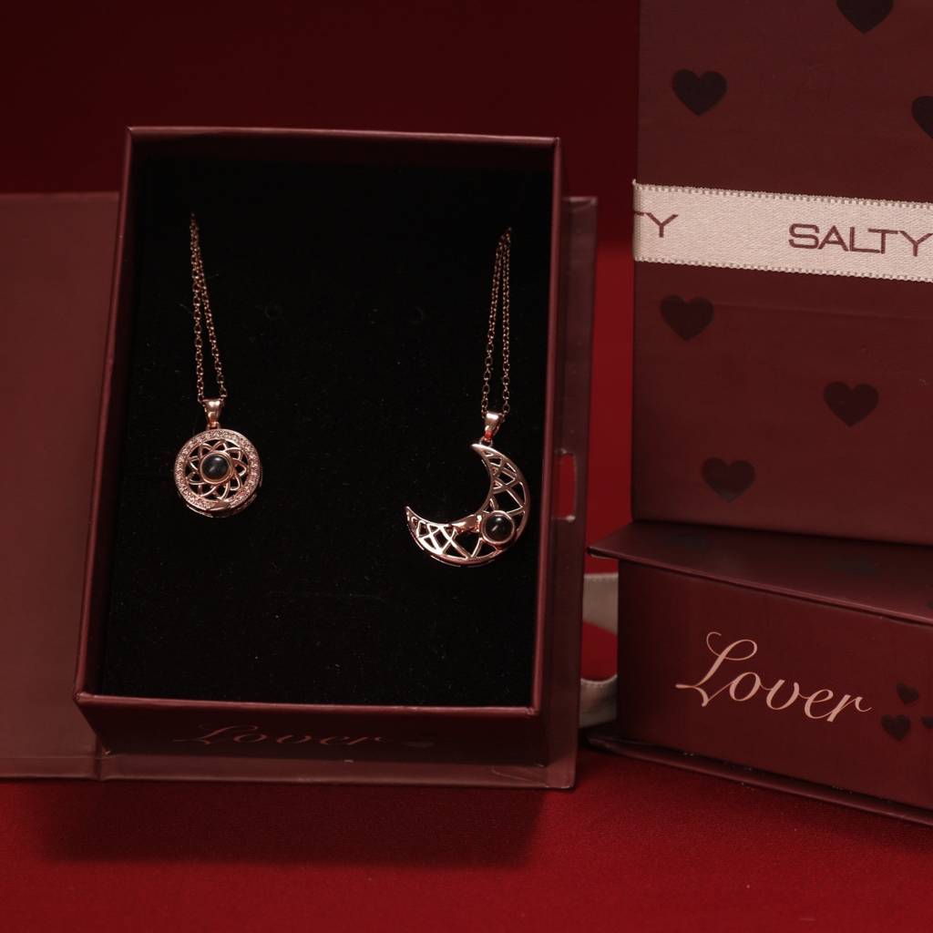 My Moon And Sun Magnetic 2 Necklace : NC21596
