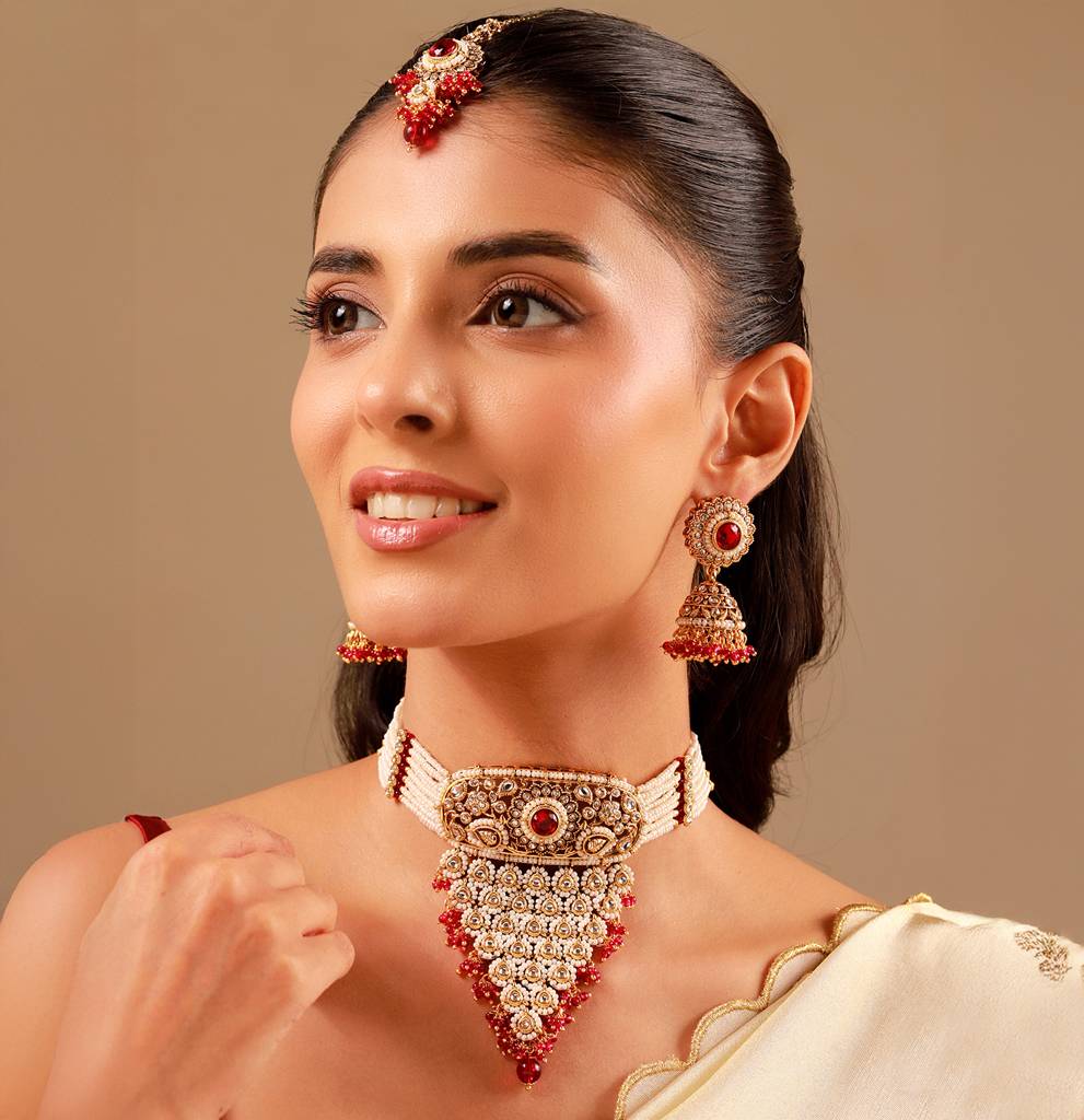 Kundan Opulance Maroon Cz-Pearl Beaded Yellow Gold-Plated Choker Set : 8905124585384