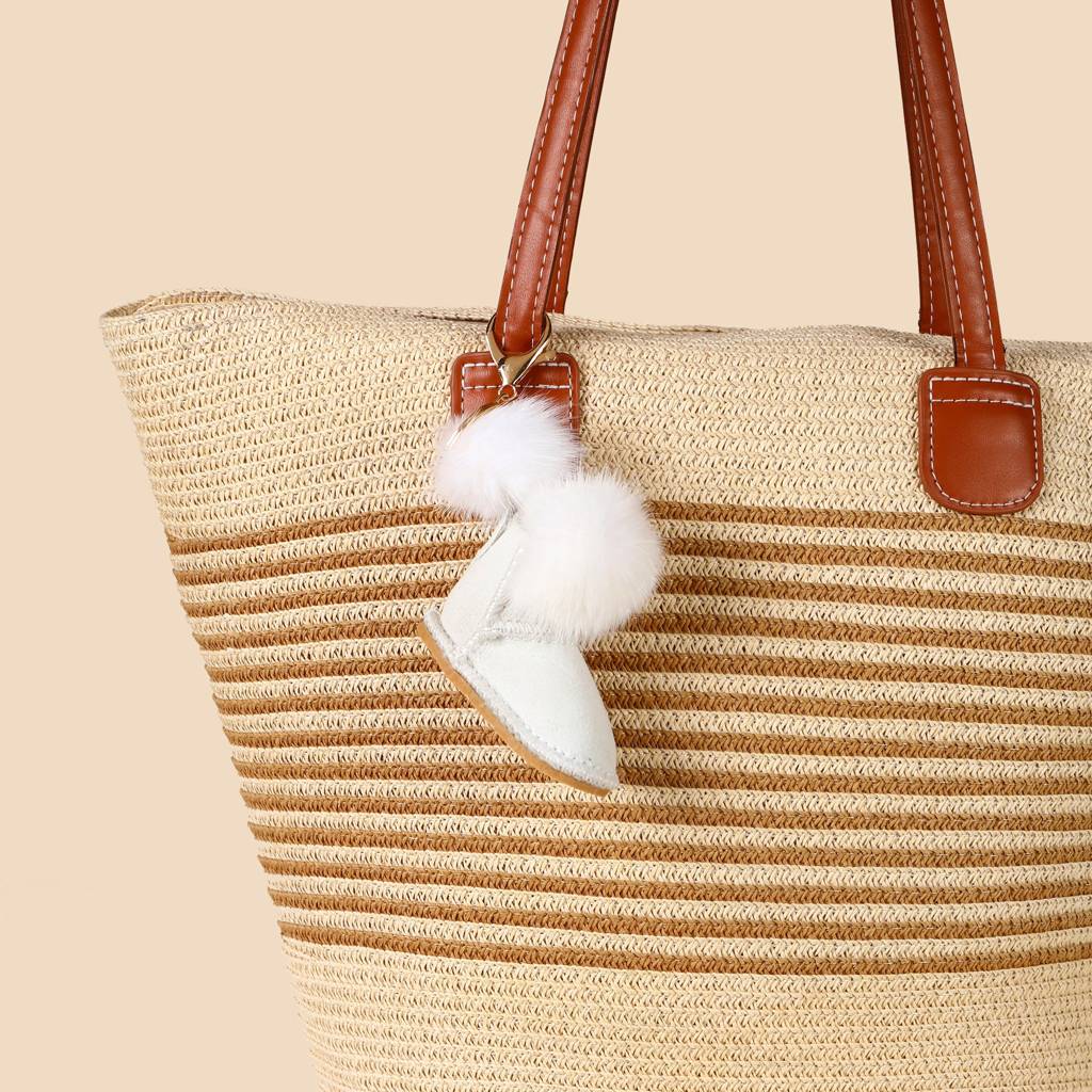 Winter Shoe Bag Charm : C-BG-0078-WH-WH