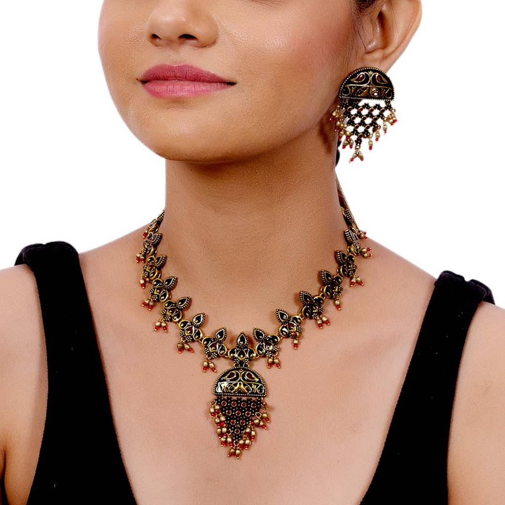 Arabian Nights Antique Gold Round Brass Jewellery Set : 8905124424102