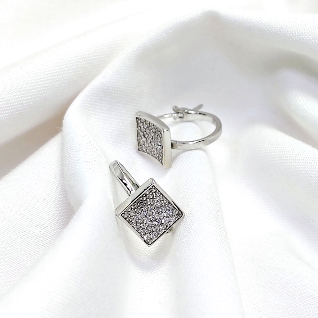 Soft Shine 925 Silver Earrings : RER-120012