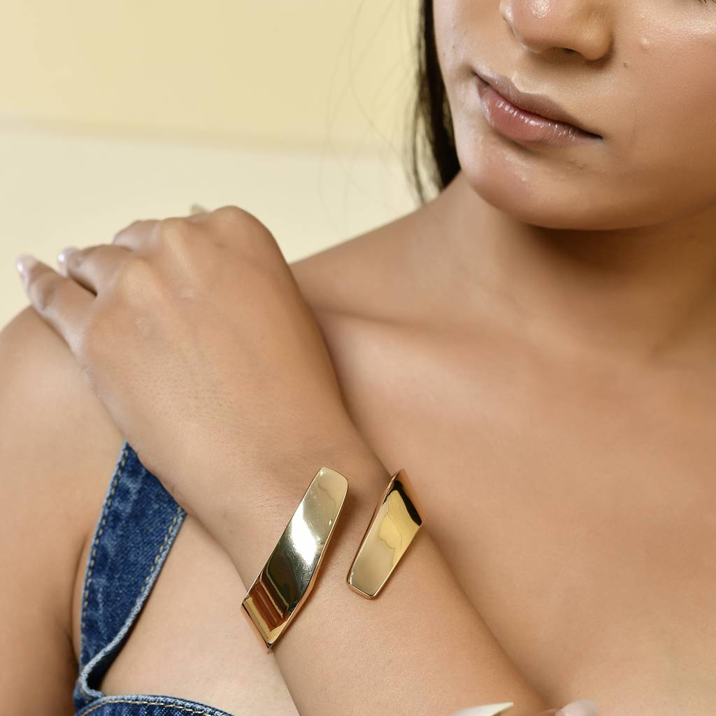 Voyage Go-To Glam Chic Bracelet : 8905124542691