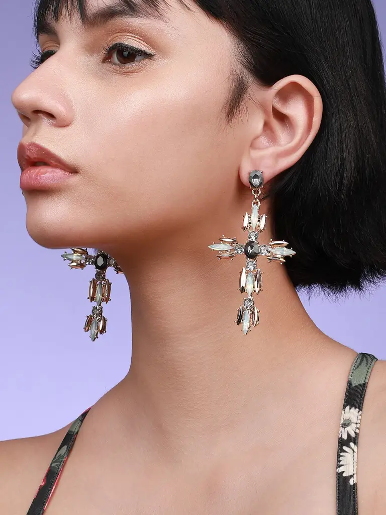 Zilmil-Sohi'S Sparkling Drops: Fashion Earrings : SOHIER9602