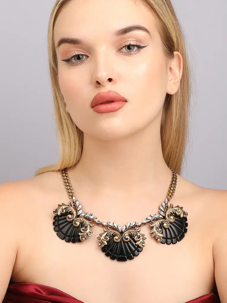 Sheba-Acrylic Crystal Gold Plated Choker Necklace : SOHNCK3525