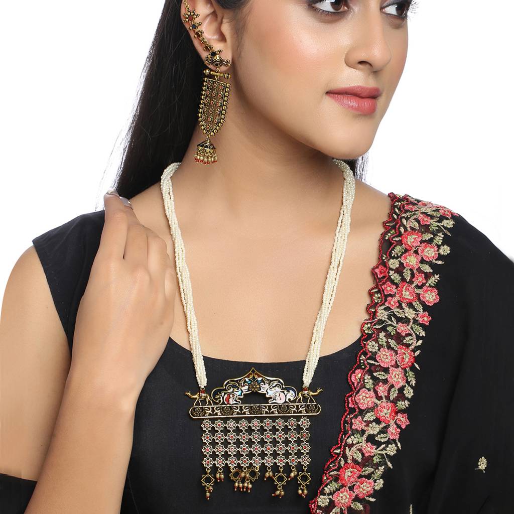 Arabian Nights Antique Gold Round Brass Jewellery Set : 8905124424089