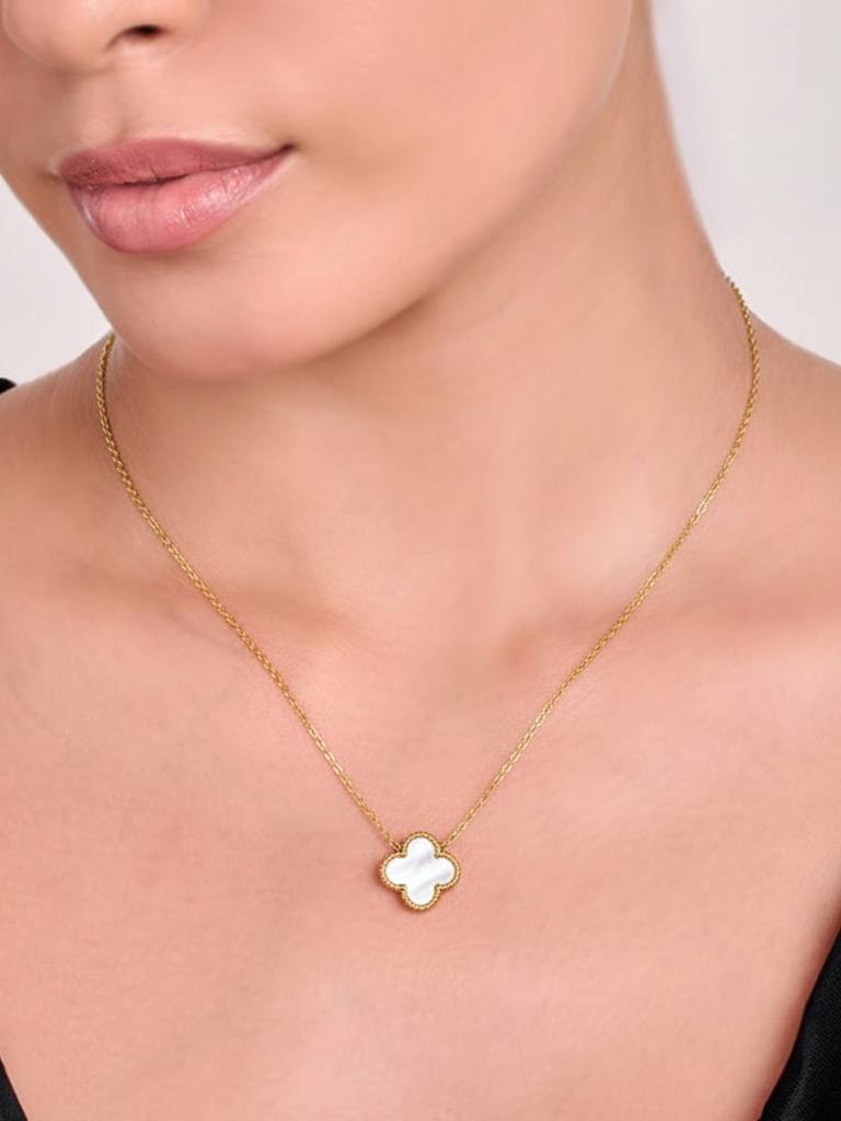18K Gold Platedgolden Clover Necklace Stainless Steel Waterproof & Anti-Tarnish : N45SJSS0G