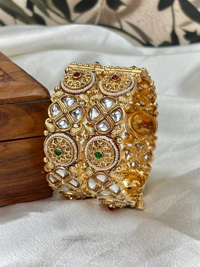 Openable Kundan Kada For Brides : HB-93-2.4
