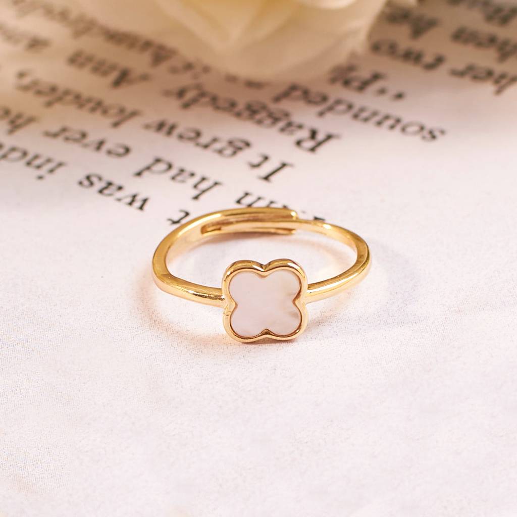 White Clover Gold Ring : RS13548-G