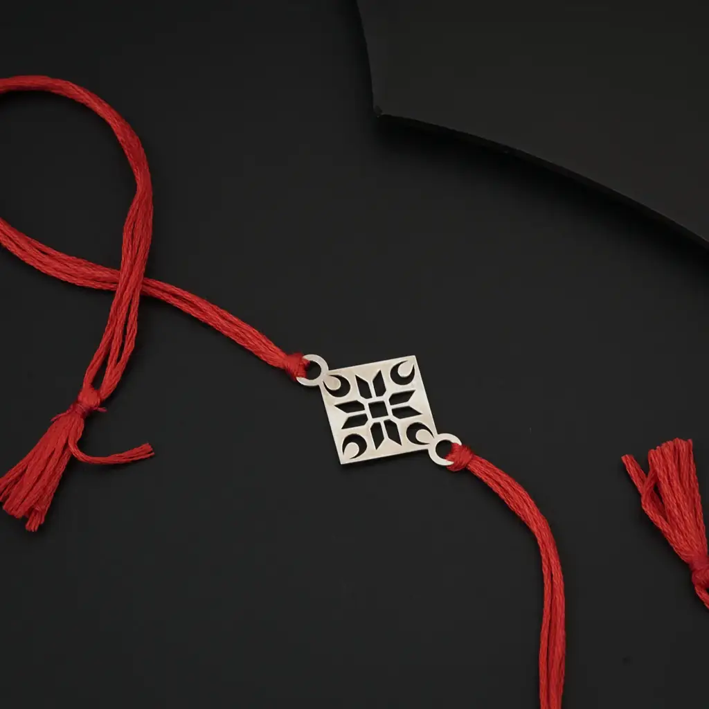 Silver Laser Cut Rakhi : 18841751