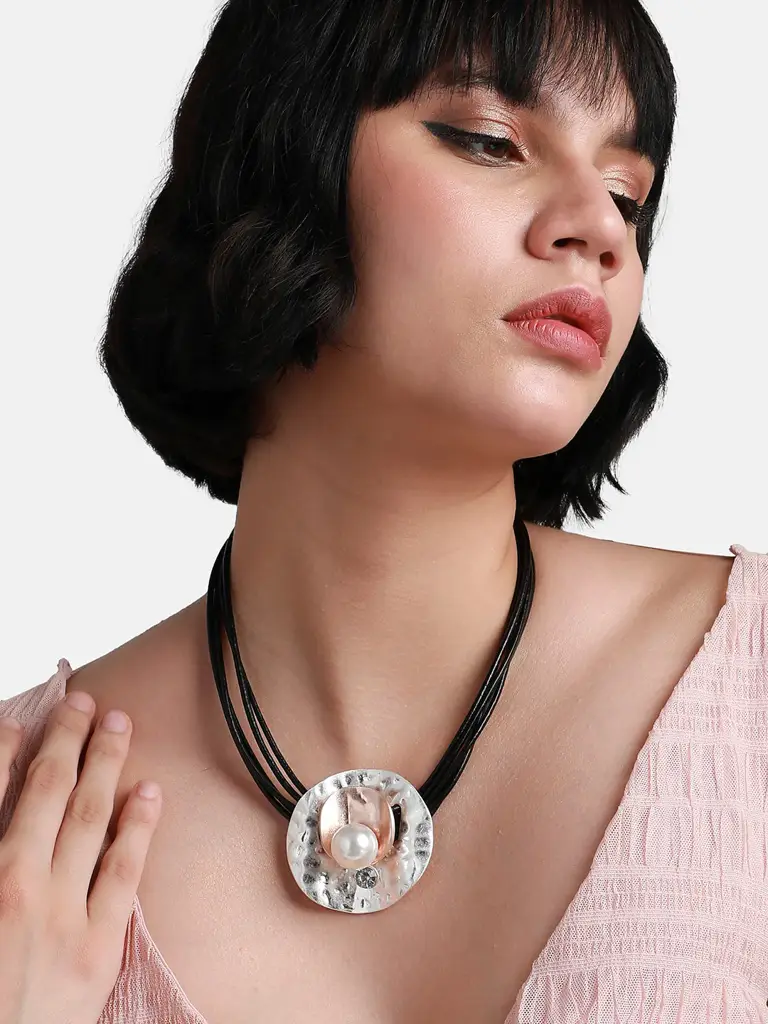 Hadhira-Women'S Gold & Silver Dented Pearl Necklace : SOHINC9820
