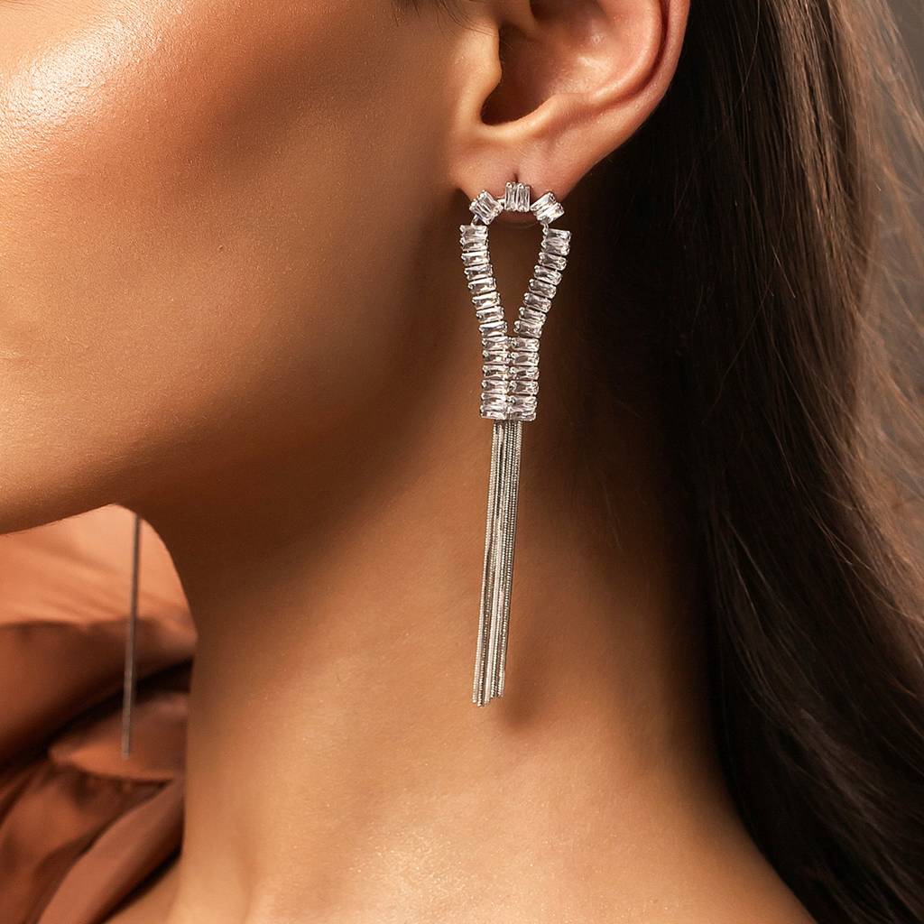 Korean Bling Icy Glamour Tassel Earrings : 8905124563795