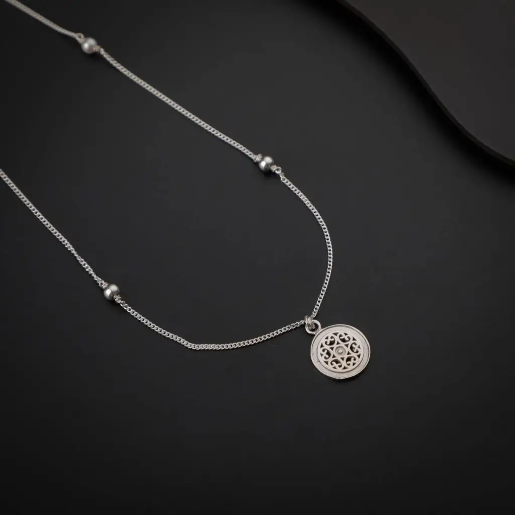 Filigree Silver Necklace : 78279063