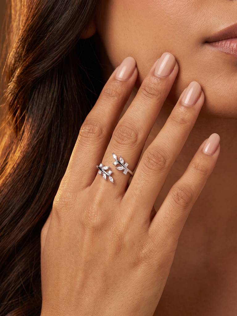 Silver Leaf Branch Open Ring : NHLR2885