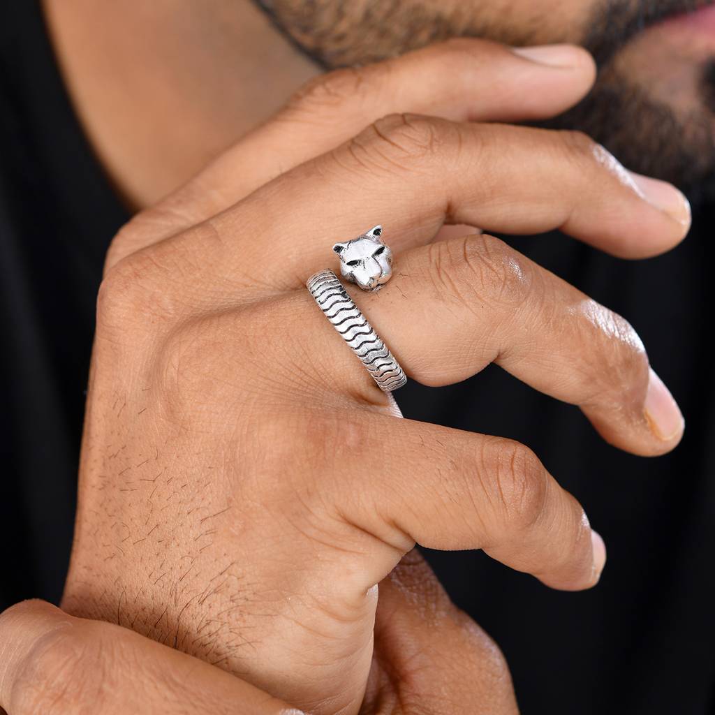 Statement Panther Silver Oxidised Men’S Ring : 8905124565751