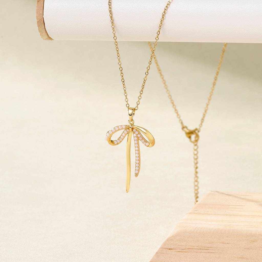 Cupids Bow Golden Necklace : NS14467-G