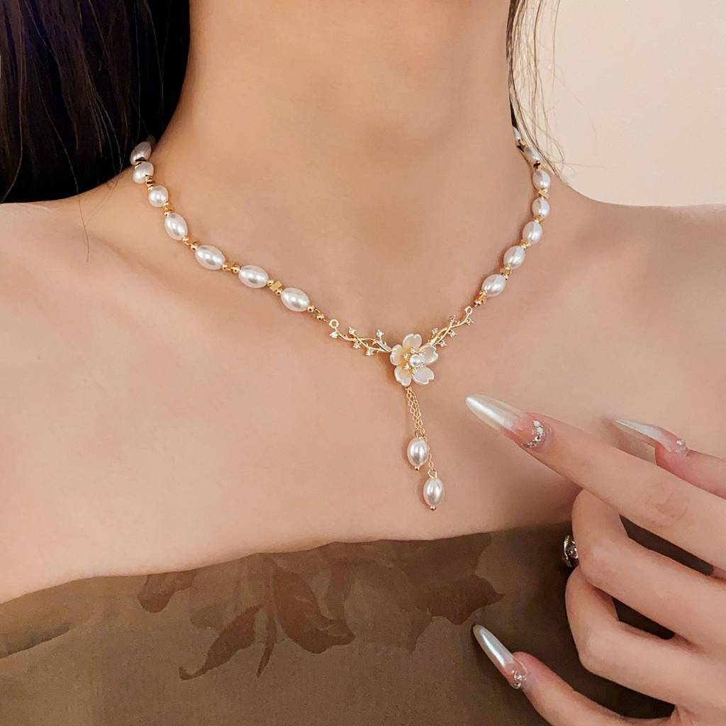Peora Gold Plated Pearl Studded Floral Design Necklace Fancy Western Jewellery For Women & Girls : PX8N26