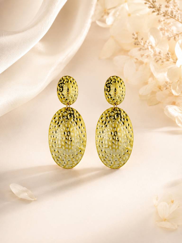 Textured Gold Oval Statement Earrings : AN-LJ-GO-0090-DE