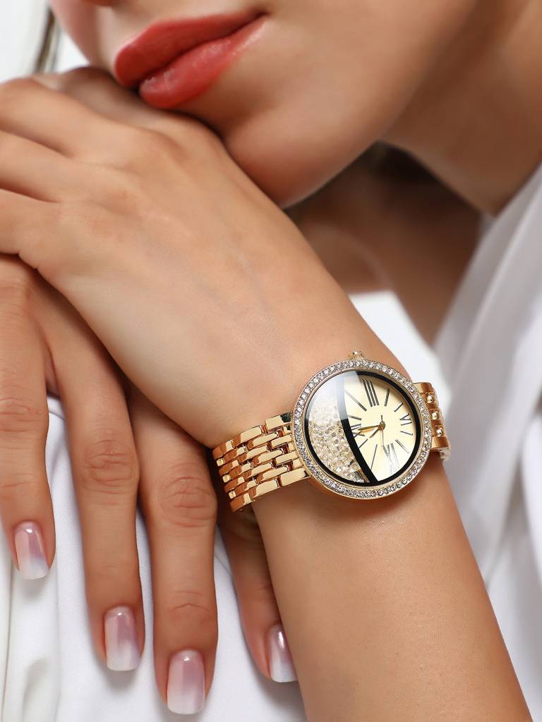 The Horizon Bijou Round Watch : HSWC1357
