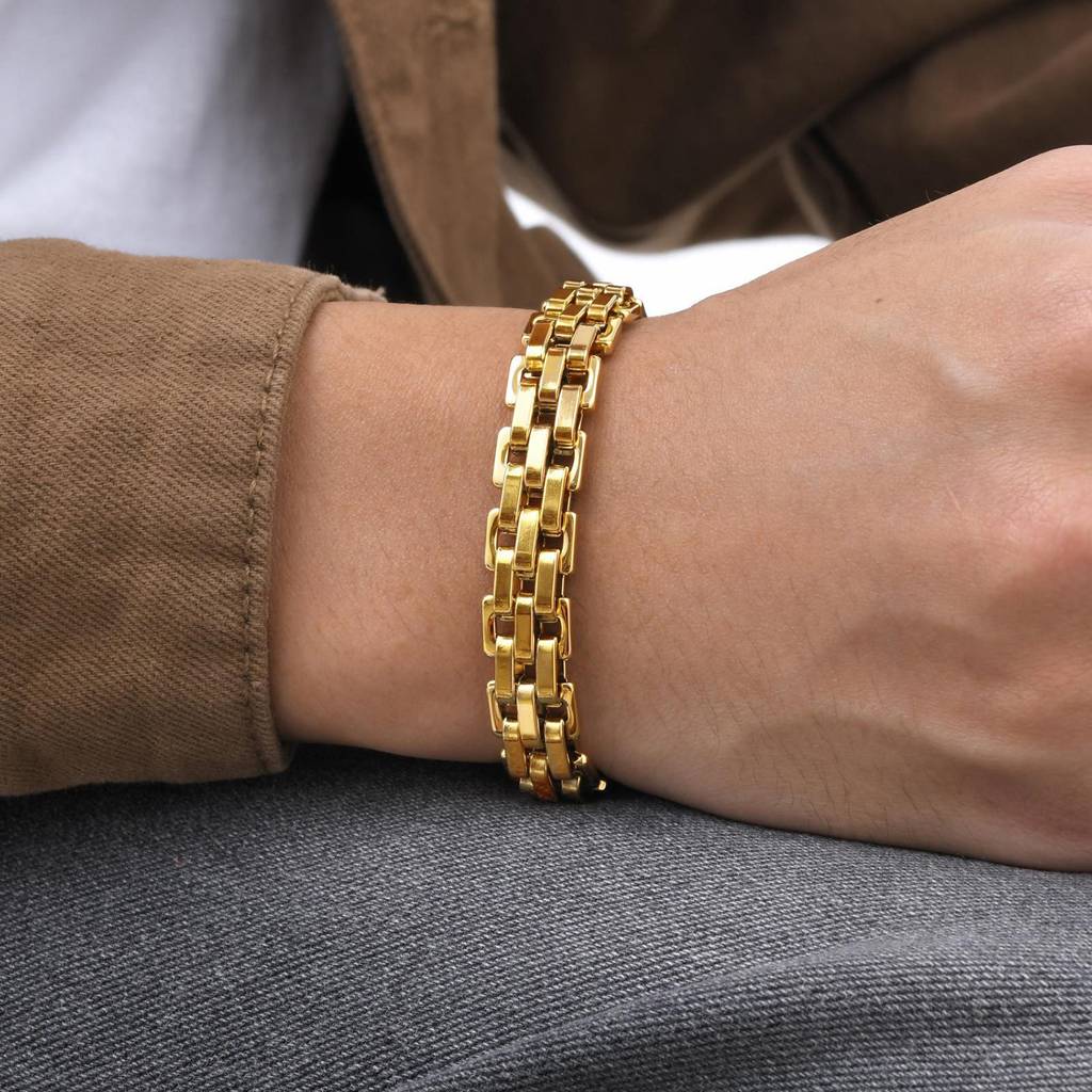 Peora Gold Plated Interlock Link Chain Openable Bracelet Fashion Jewellery For Boys & Men : PX9B175G
