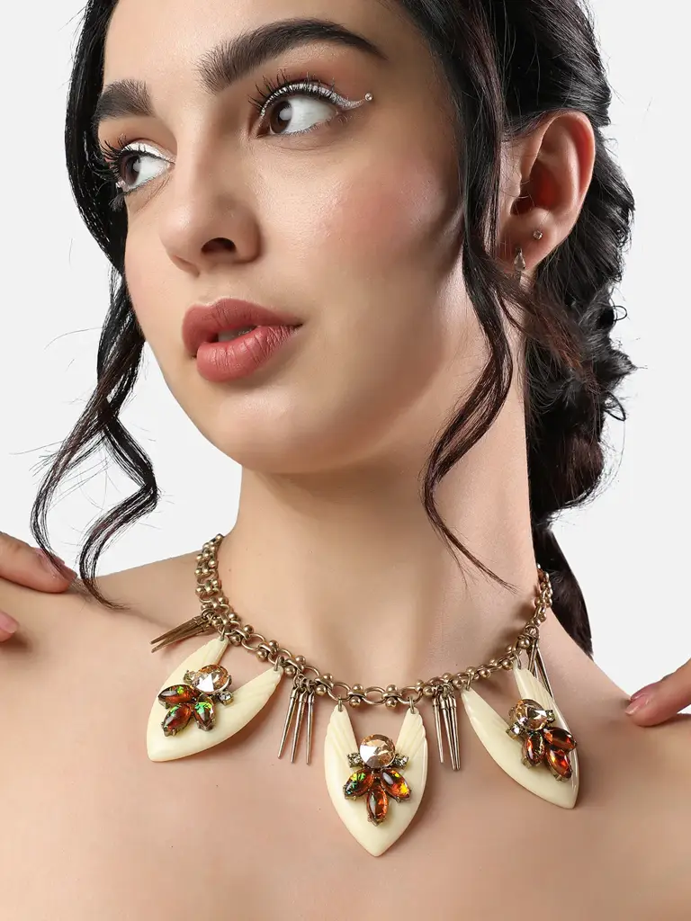 Brodie-Cream Acrylic Crystal Necklace : SOHNCK3620