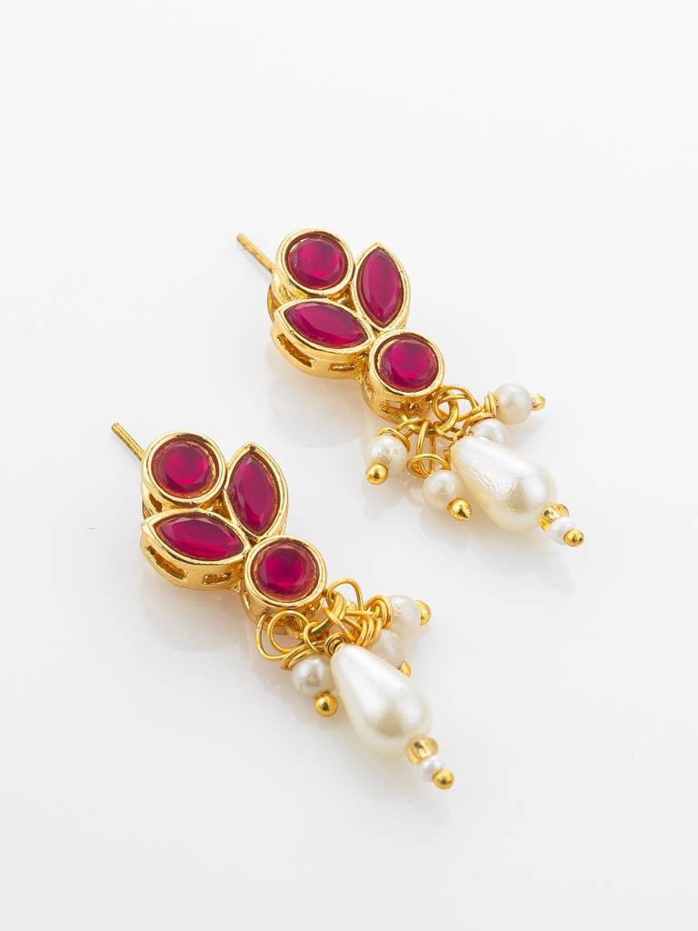 Gold Plated Multi-Strand Pearl Necklace With Red Stone Detail : NK4879