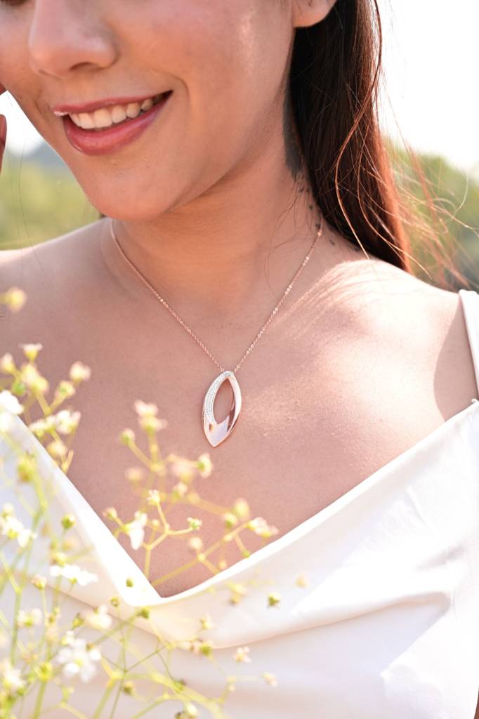 Premium Rose Gold Diamond Studded Chunky Celestine Pendant With Chain : TP5146_2