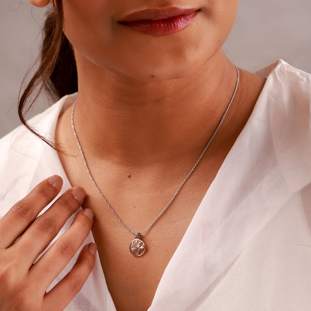 Sacred Symbols Tree Circle Pendant : 8905124580983
